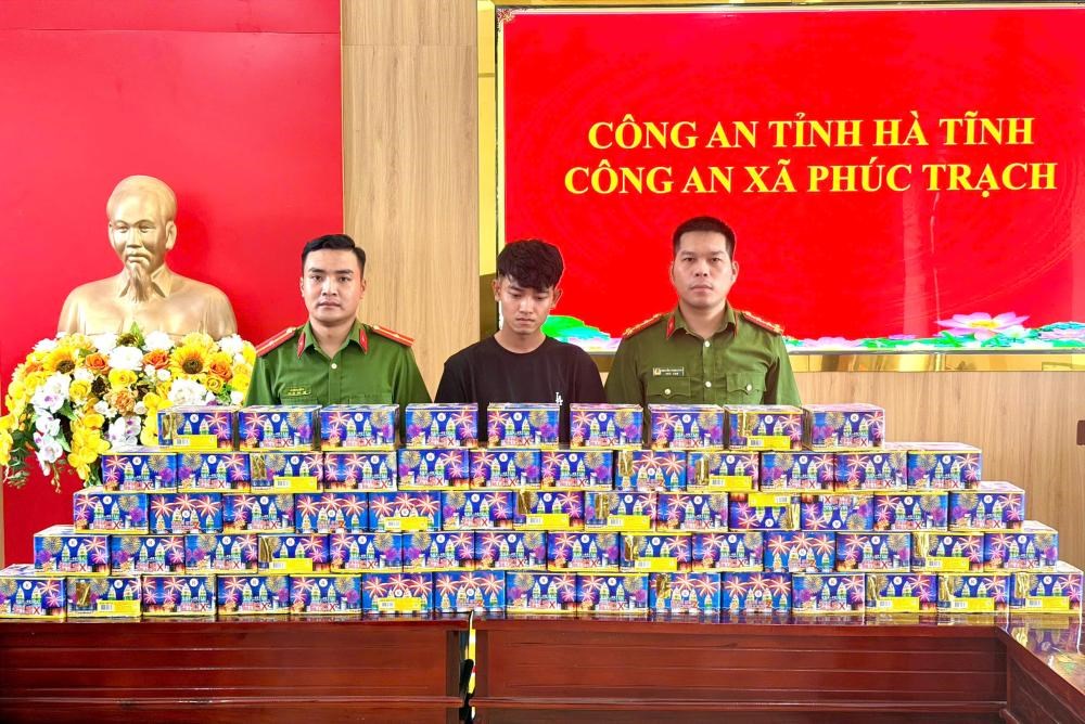 Bắt đối tượng chở pháo nổ từ Quảng Trị ra Hà Tĩnh - ảnh 1