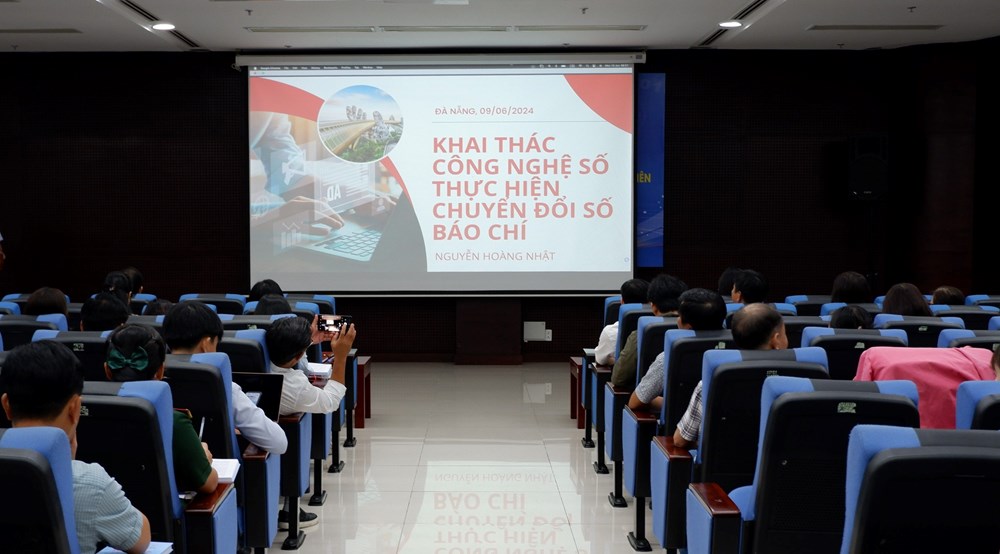 Đà Nẵng: Đẩy mạnh chuyển đổi số và tuyên truyền các vấn đề trọng tâm, trọng điểm năm 2024 - ảnh 1