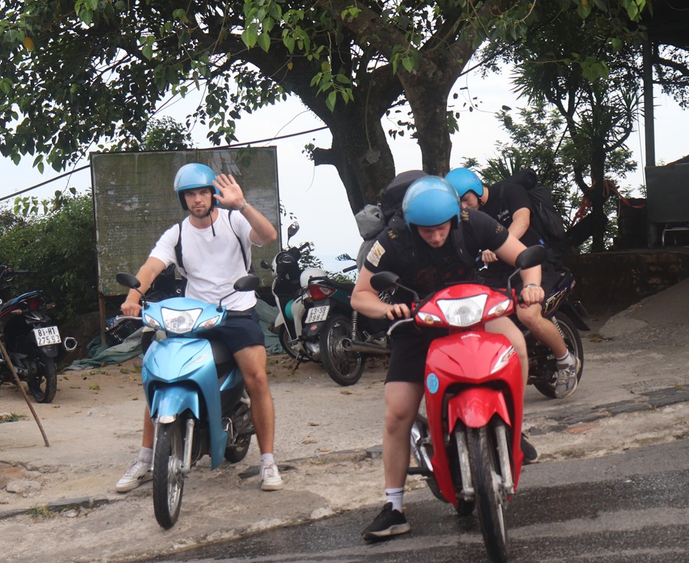 Đà Nẵng: Tăng cường xử lý các trường hợp vi phạm an toàn giao thông - ảnh 2