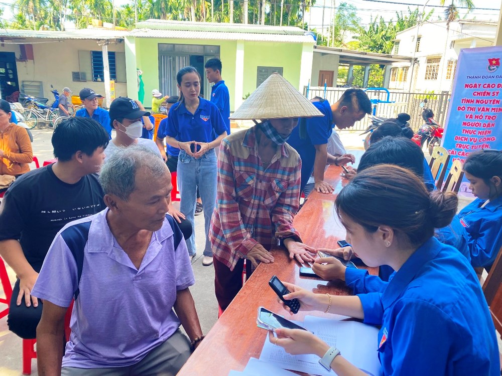 Đà Nẵng: Khơi thông dữ liệu số, hoàn thiện hệ thống dịch vụ công trực tuyến - ảnh 1