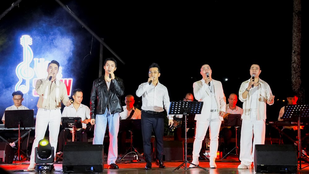 Quảng bá hình ảnh du lịch qua “Hòa Vang Show - Nắng gió gọi người về“ - ảnh 1