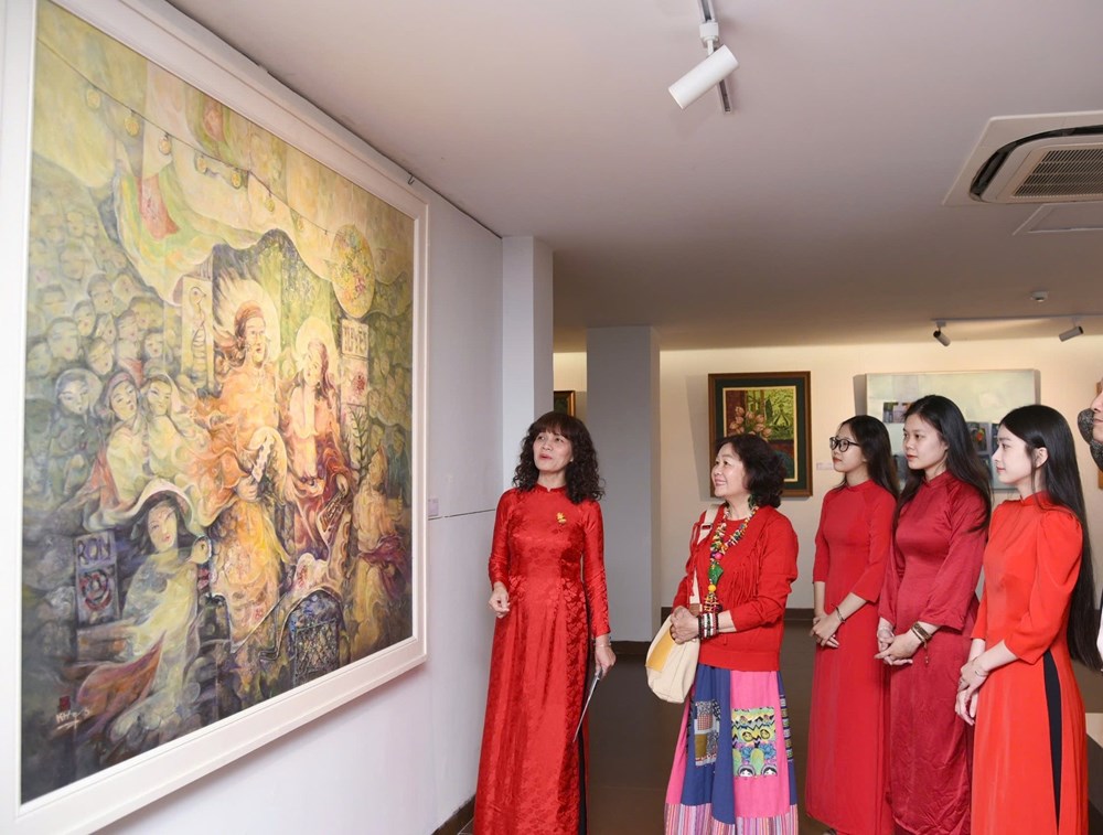 Trưng bày các loại hình nghệ thuật trong triển lãm “Đà Nẵng gấm hoa” - ảnh 1
