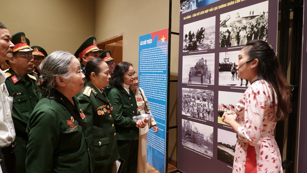 Triển lãm ảnh chuyên đề “Đà Nẵng - nhìn lại 50 năm ngày giải phóng” - ảnh 2