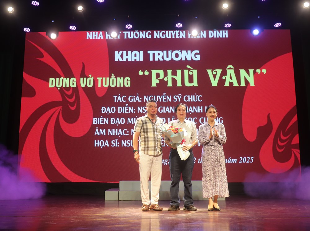 Nhà hát Tuồng Nguyền Hiển Dĩnh dàn dựng vở “Phù Vân” - ảnh 1