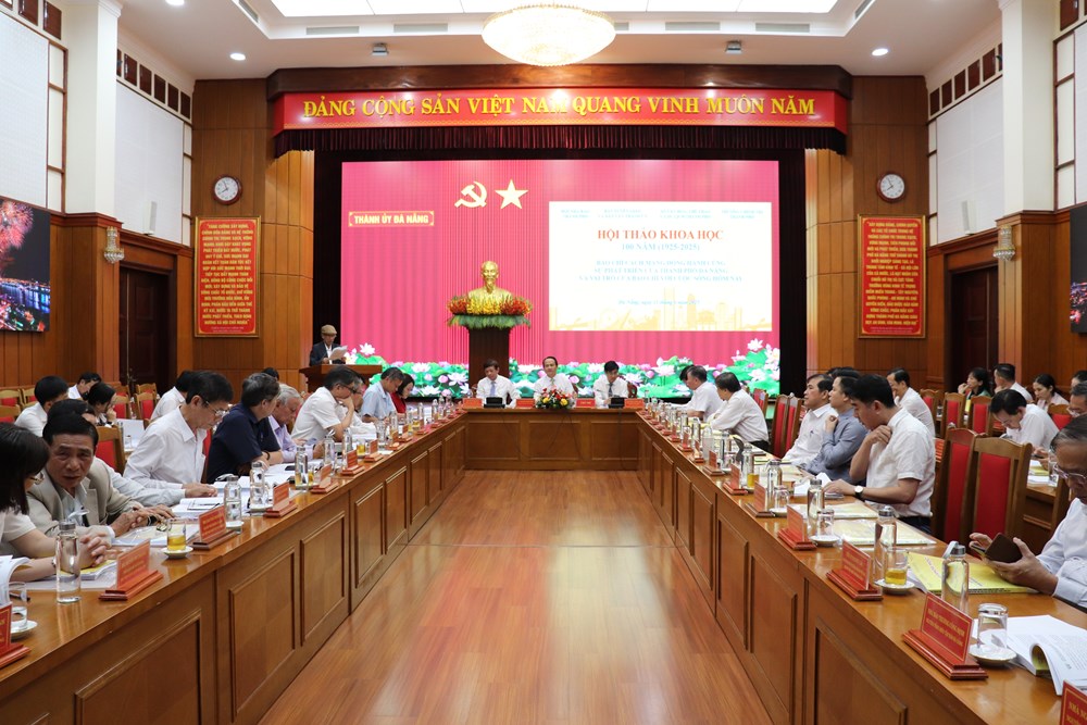 Báo chí đối với sự phát triển của thành phố Đà Nẵng - ảnh 1