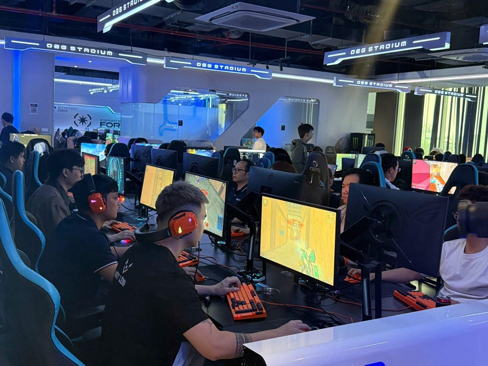 Game “Mật Lệnh” đổ bộ: Cộng đồng FPS chật kín khán phòng, Rambo xuất hiện là bùng nổ! - ảnh 1