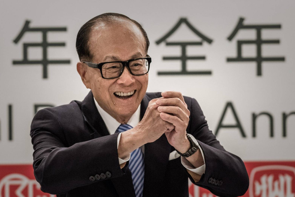 Vì sao các tỉ phú như Lý Gia Thành và Warren Buffett coi trọng bảo hiểm? - ảnh 2