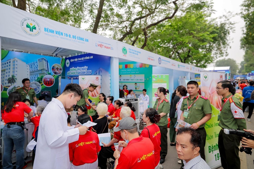 10.000 người hưởng ứng “Ngày Sức khỏe Toàn dân” 2026 với sự đồng hành của OPC - ảnh 2