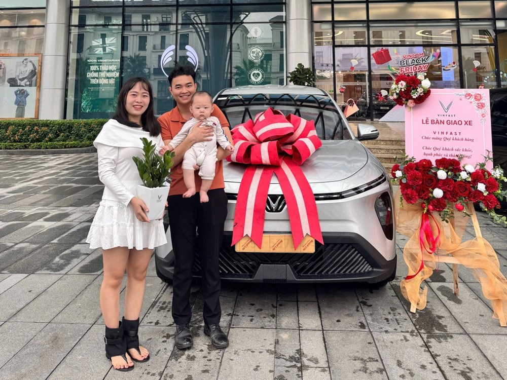 Nâng đời Limo Green, tài xế Hà Nội tiết lộ công thức “gỡ vốn” nhờ chi phí tiết kiệm - ảnh 1