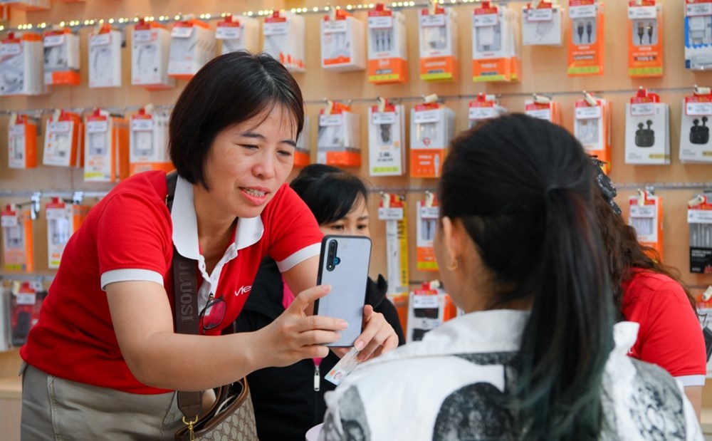 Nguy cơ nhiều người dùng Viettel bị khóa SIM - ảnh 1