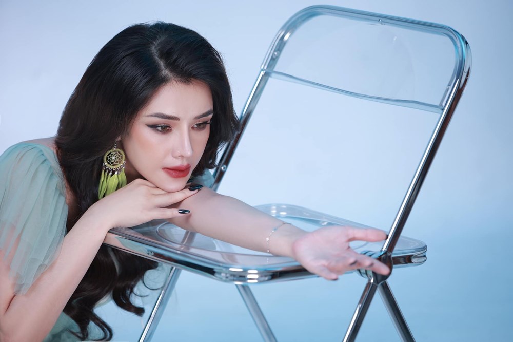 Á quân thần tượng Bolero "biến ảo" với nhạc phẩm mang hương sắc xuân - ảnh 1