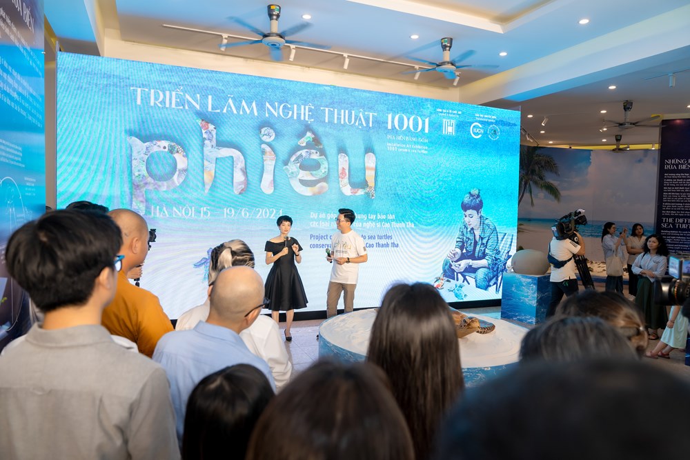 1.001 rùa biển bằng gốm được trưng bày tại triển lãm “Phiêu” - ảnh 1