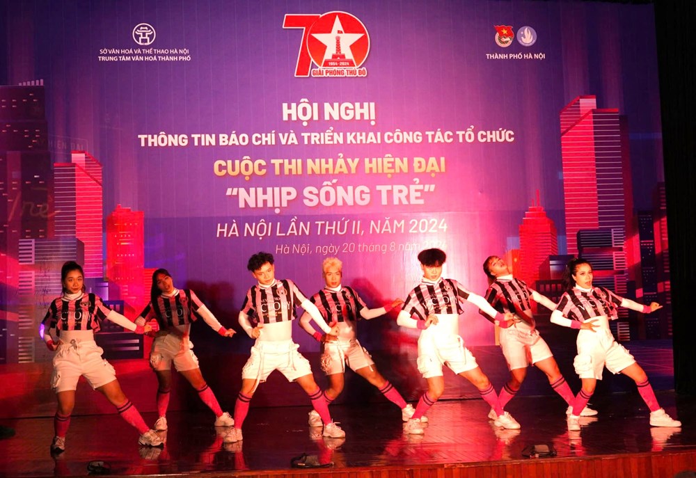 Tổ chức cuộc thi nhảy hiện đại “Nhịp sống trẻ” - Hà Nội lần thứ II - ảnh 1