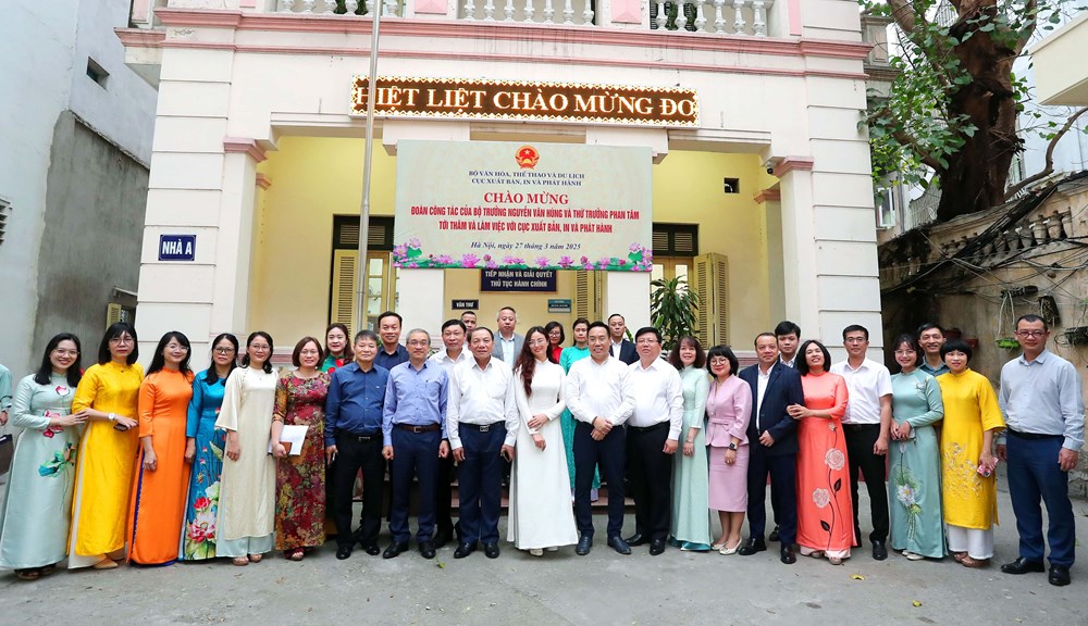 Xây dựng chiến lược phát triển ngành Xuất bản, In và Phát hành phù hợp với tình hình thực tế - ảnh 12