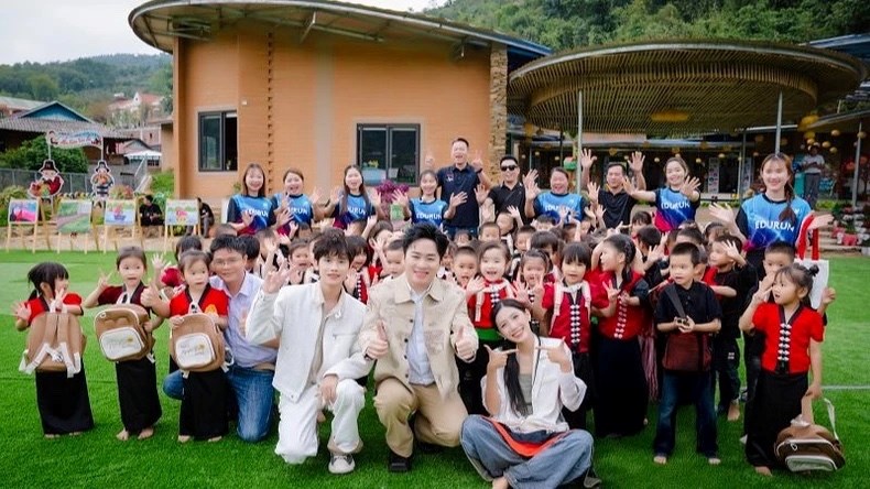 Sau “Tái sinh”, Tùng Dương “lột xác” với ca khúc chữa lành cho người trẻ - ảnh 1