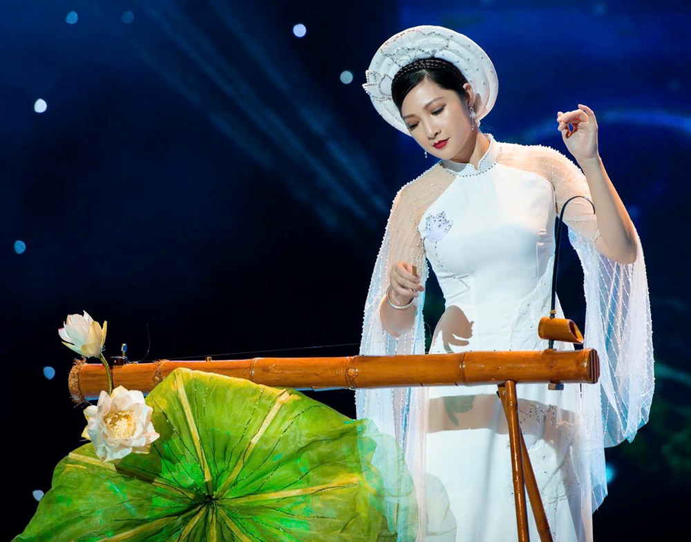 “Tiếng đàn bầu mộc mạc gửi trọn tình cảm với Bác Hồ“ - ảnh 2