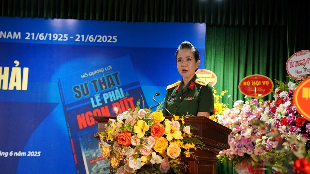 Lễ ra mắt sách “Sự thật, lẽ phải và ngọn bút” của nhà báo, nhà văn Hồ Quang Lợi - ảnh 2