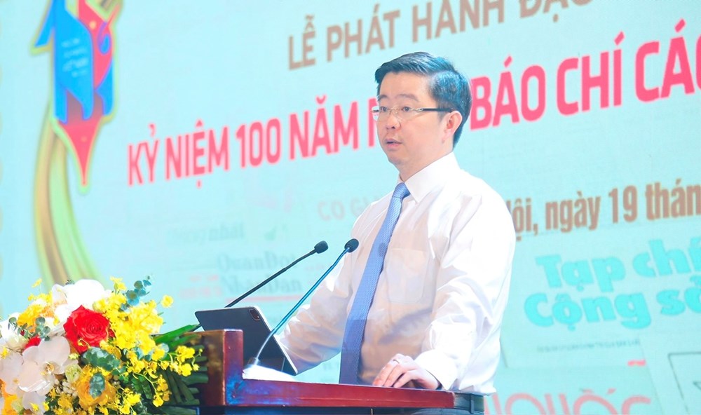Phát hành bộ tem đặc biệt kỷ niệm 100 năm Ngày Báo chí Cách mạng Việt Nam - ảnh 1
