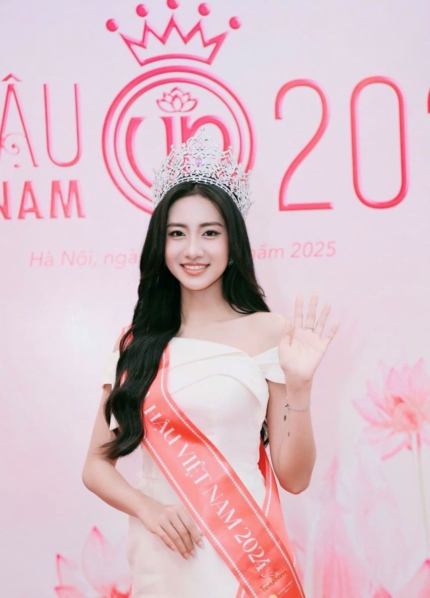 Top 3 “Hoa hậu Việt Nam 2024” và hành trình lan tỏa giá trị nhan sắc và trí tuệ Việt - ảnh 3