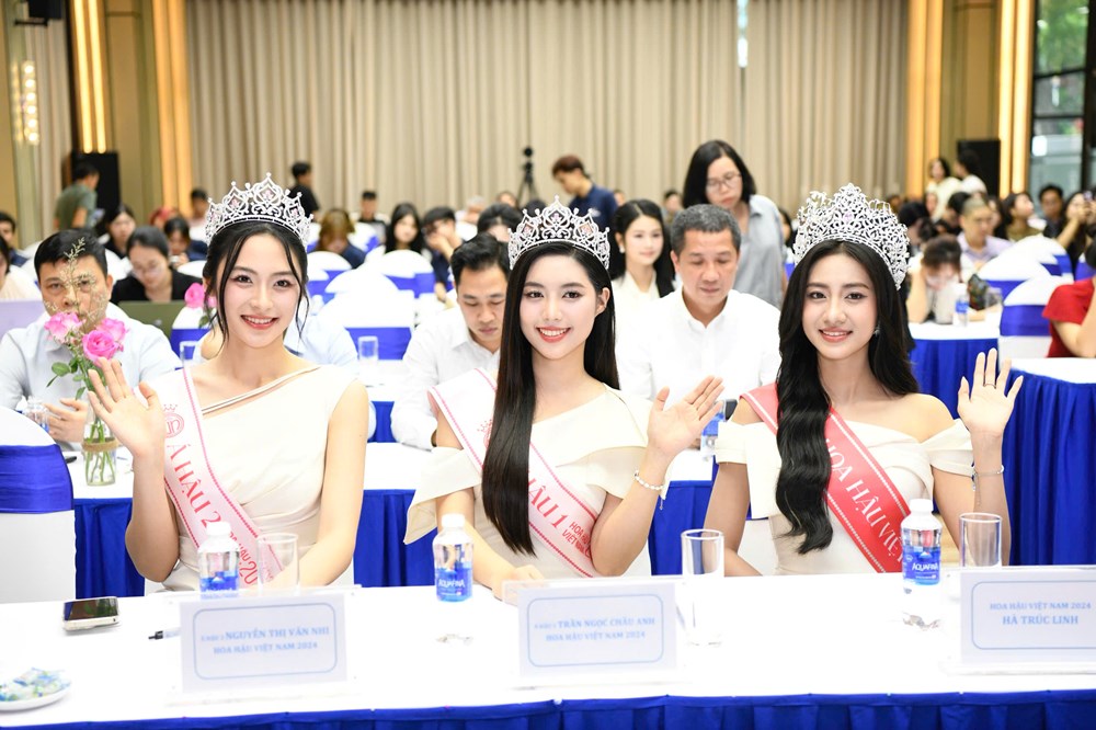 Top 3 “Hoa hậu Việt Nam 2024” và hành trình lan tỏa giá trị nhan sắc và trí tuệ Việt - ảnh 7