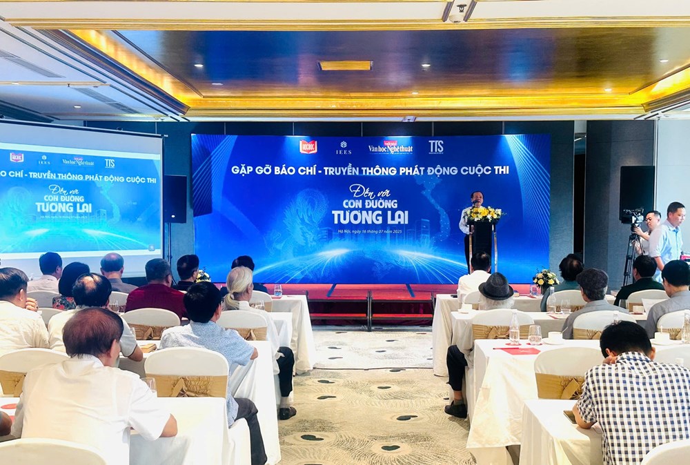 Hơn 100 triệu đồng giải thưởng đang chờ các cây bút trẻ - ảnh 2
