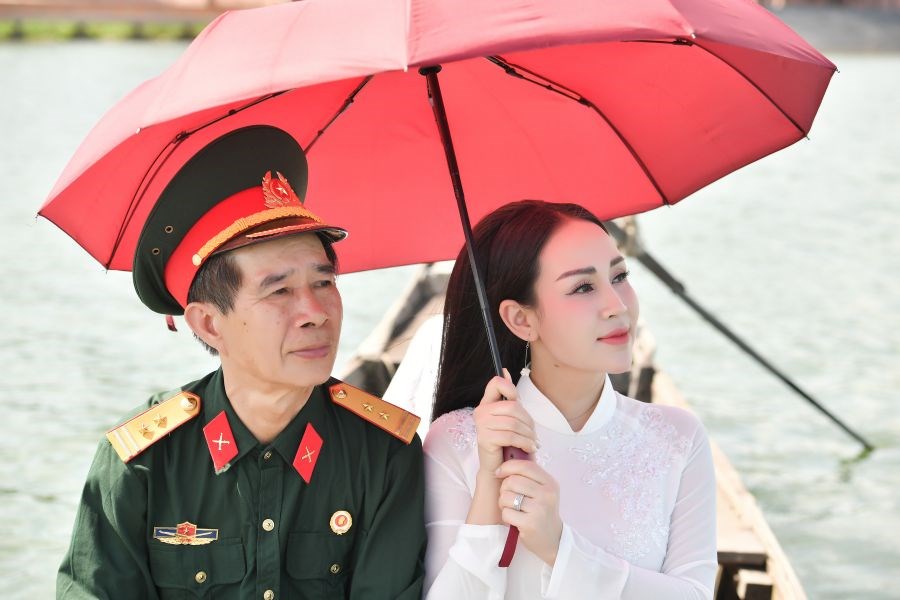 Sao Mai Khánh Ly tri ân các anh hùng liệt sĩ với MV “Còn mãi với non sông” - ảnh 1