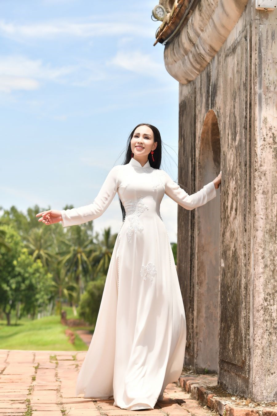 Sao Mai Khánh Ly tri ân các anh hùng liệt sĩ với MV “Còn mãi với non sông” - ảnh 3