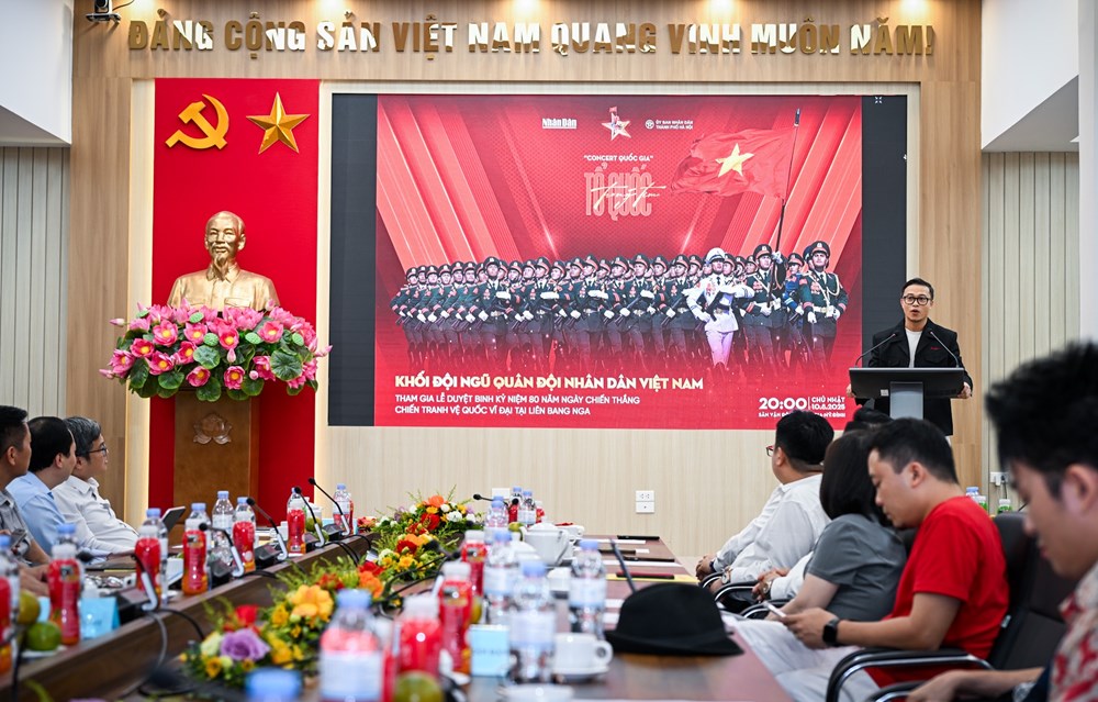 “Tổ quốc trong tim”, bản hòa nhạc của lòng yêu nước - ảnh 2