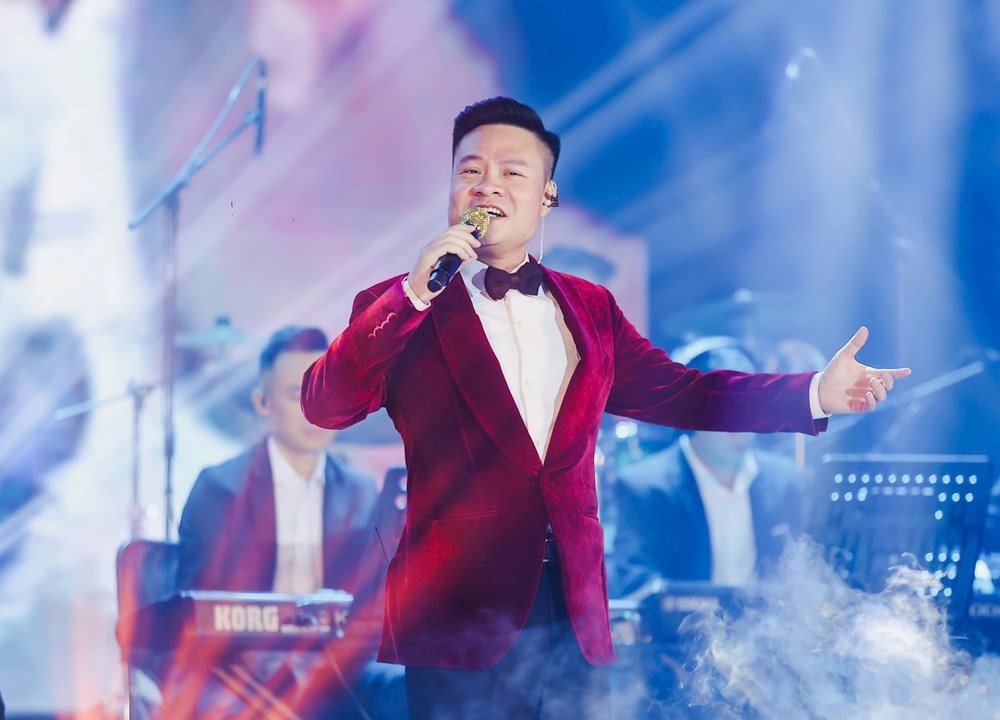  “Giọng ca đất Mỏ” Hoàng Tùng say đắm khi hát nhạc tình yêu - ảnh 1