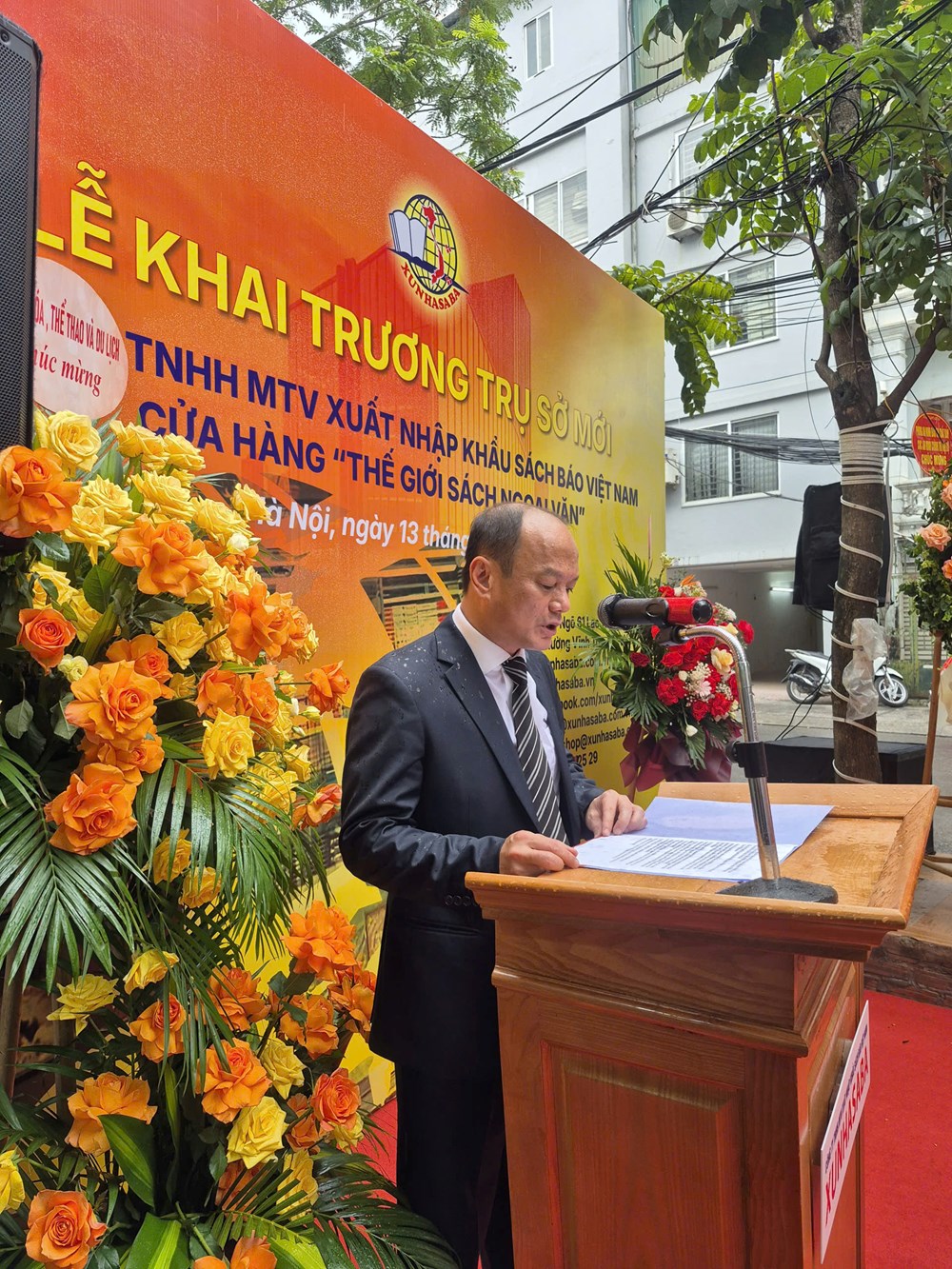 Xunhasaba khai trương trụ sở và cửa hàng sách ngoại văn mới tại Hà Nội - ảnh 1