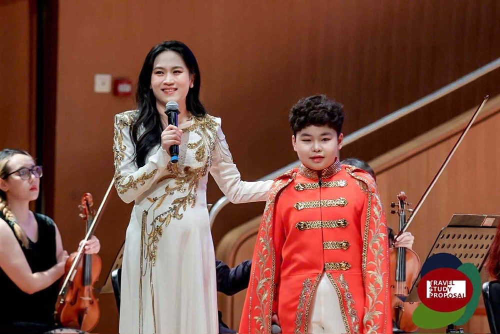 Dương Đức Hải giành giải Vàng Thanh nhạc tại Liên hoan Nghệ thuật Quốc tế TSP – Thượng Hải 2025 - ảnh 2