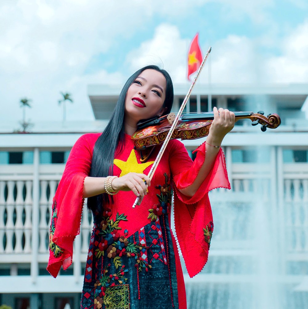 Nghệ sĩ tự hào được kể chuyện lịch sử trong chương trình nghệ thuật kỷ niệm 80 năm ngành Văn hóa - ảnh 3
