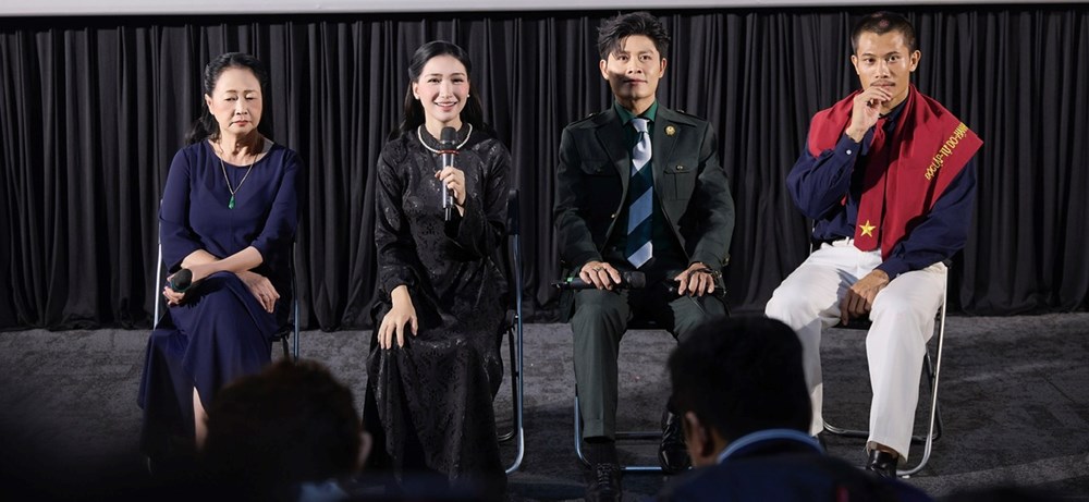 Hòa Minzy đưa xe tăng, súng đạn vào MV “Nỗi đau giữa hòa bình” - ảnh 2
