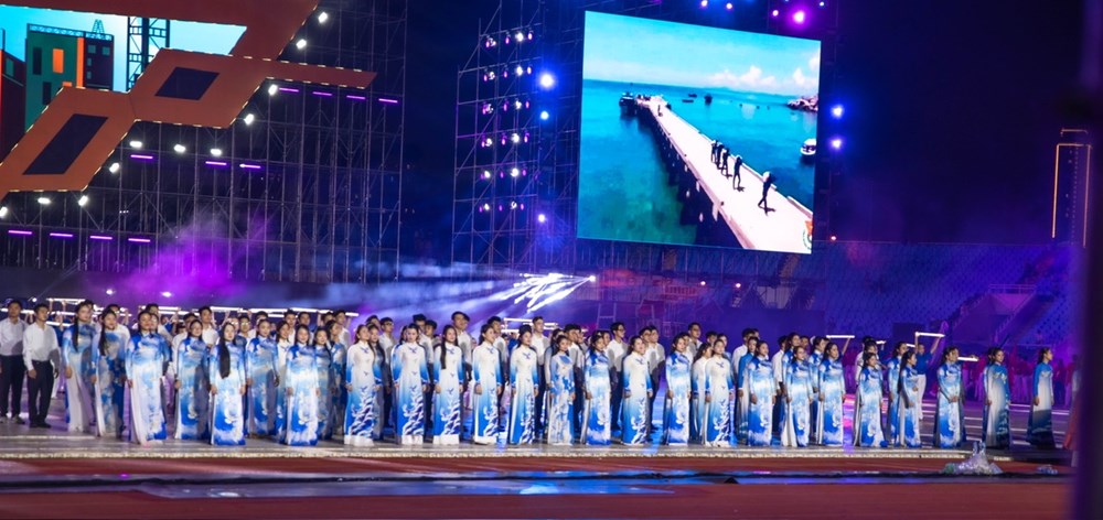 Hơn 2 vạn khán giả mê đắm trong buổi tập luyện concert “80 năm Hành trình Độc lập – Tự do – Hạnh phúc” - ảnh 10