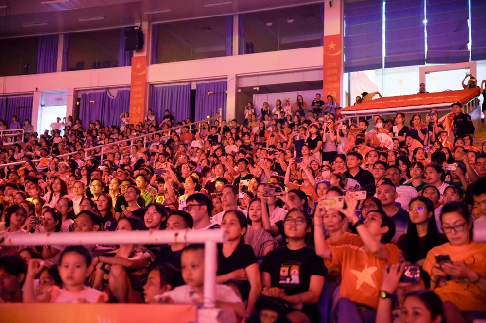 Hơn 2 vạn khán giả mê đắm trong buổi tập luyện concert “80 năm Hành trình Độc lập – Tự do – Hạnh phúc” - ảnh 5