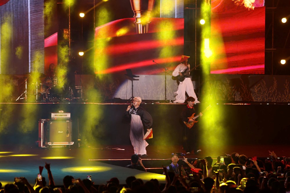 Hoàng thành Thăng Long bùng nổ với “Rock Concert – Trái tim Việt Nam” - ảnh 8