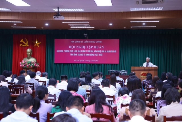 Khai mạc Hội nghị tập huấn về nội dung, phương thức lãnh đạo, quản lý văn hóa, văn nghệ qua 40 năm đổi mới - ảnh 3