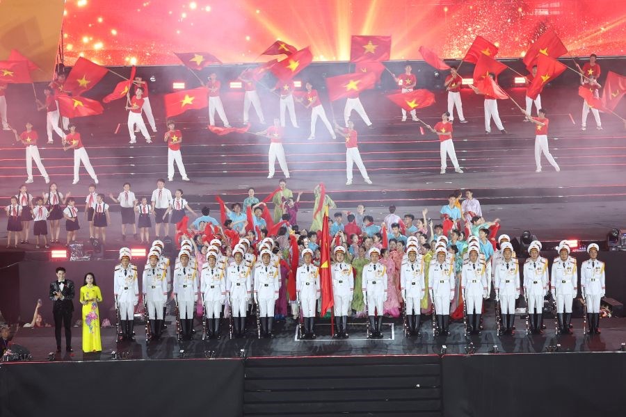 Concert quốc gia - nơi gắn kết gia đình trong niềm tự hào dân tộc - ảnh 2