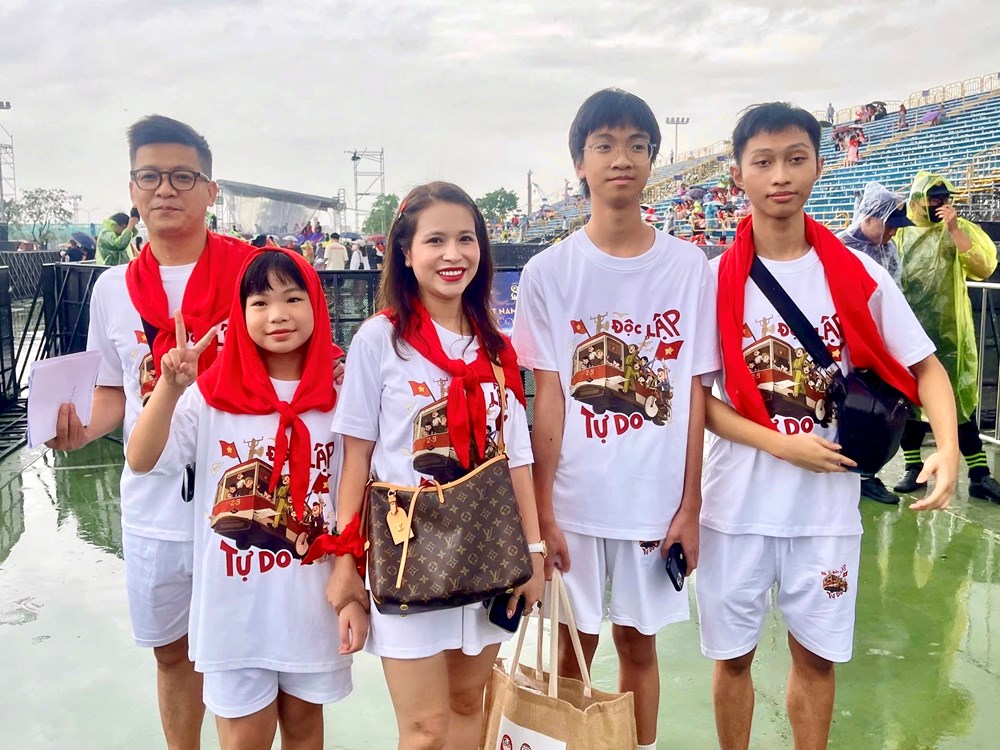 Concert quốc gia - nơi gắn kết gia đình trong niềm tự hào dân tộc - ảnh 7