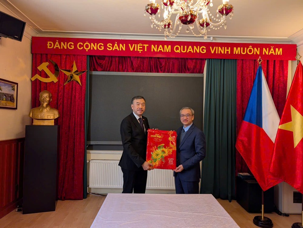 Bộ VHTTDL thúc đẩy hợp tác trong lĩnh vực xuất bản và giảng dạy tiếng Việt tại Cộng hòa Séc - ảnh 1