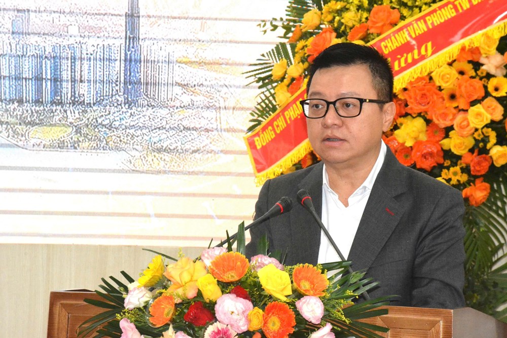 Ra mắt sách "Con người Việt Nam vào kỷ nguyên mới" của nhà báo Nguyễn Hồng Vinh - ảnh 3