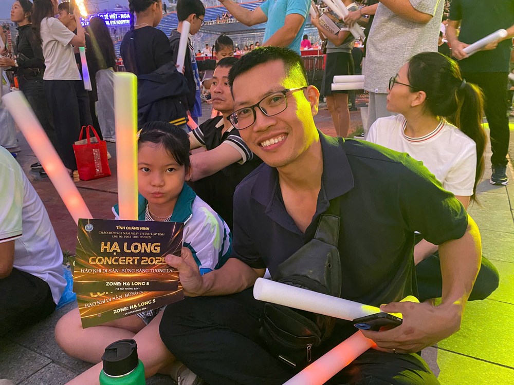 Đêm nay, Hạ Long không ngủ! Âm nhạc, tự hào và cảm xúc hội tụ - ảnh 4