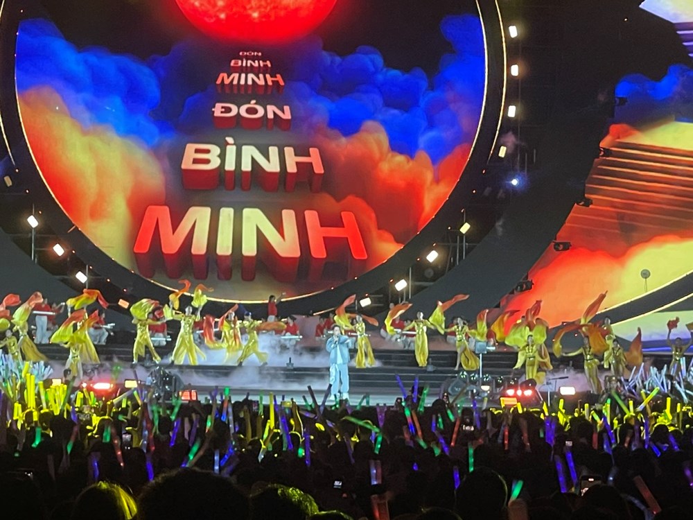 “Bữa tiệc” âm nhạc đầy màu sắc về Đất mỏ anh hùng - ảnh 18