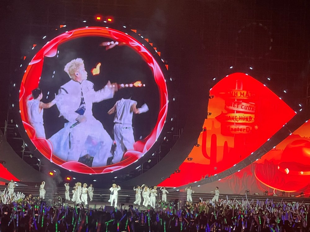 “Bữa tiệc” âm nhạc đầy màu sắc về Đất mỏ anh hùng - ảnh 16