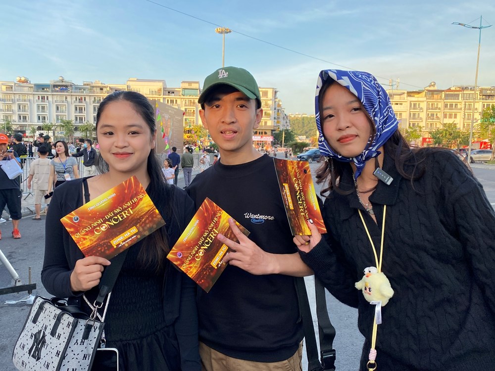 Không khí đang “nóng” lên từng phút trước giờ diễn ra concert “Quảng Ninh – Đất mỏ anh hùng” - ảnh 4