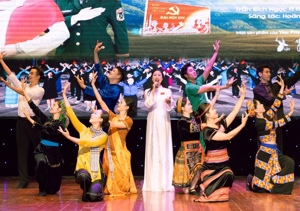 Dự án âm nhạc “Ý Đảng – lòng Dân” hướng tới Đại hội đại biểu toàn quốc lần thứ XIV - ảnh 2