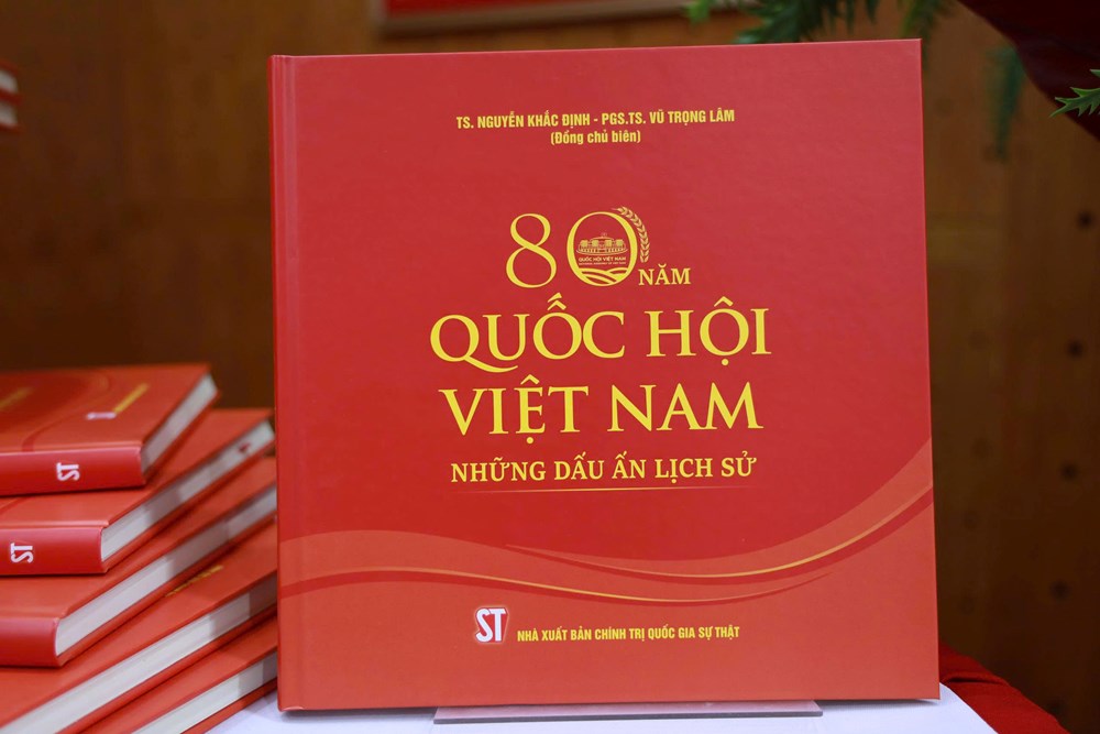 Ra mắt sách “80 năm Quốc hội Việt Nam - Những dấu ấn lịch sử” - ảnh 1