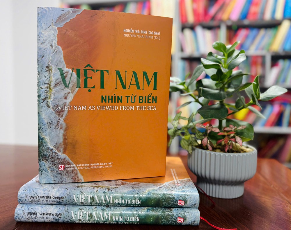 “Việt Nam - Nhìn từ biển”: Hành trình khám phá vẻ đẹp bất tận của biển đảo Việt Nam - ảnh 1
