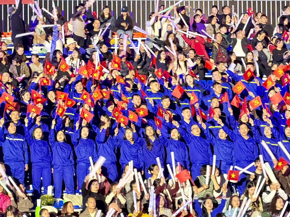 Từ ánh sáng của Đảng đến khát vọng bay cao của Quảng Ninh - ảnh 5