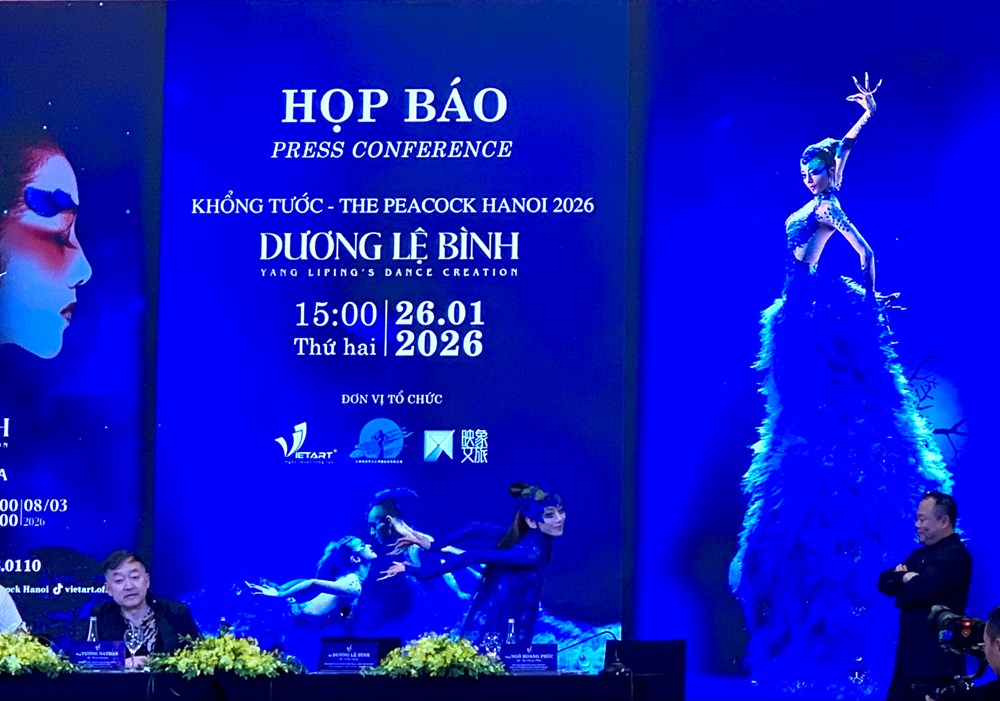 “Chim công làng múa” của Trung Quốc lần đầu tiên mang “Khổng Tước” đến Hà Nội - ảnh 3